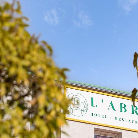 Logis Hotel Restaurant L'Abri Blavozy Buitenkant foto
